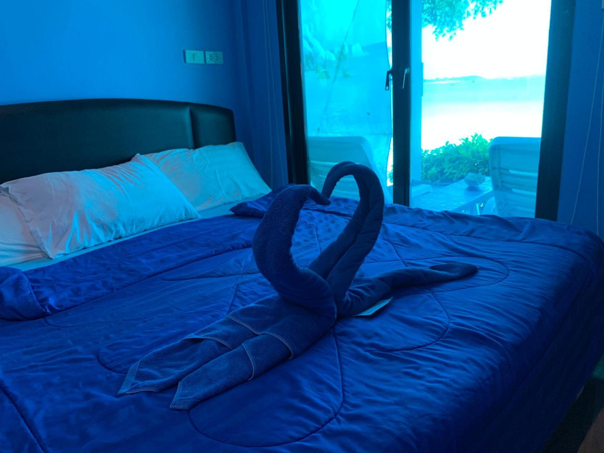 ホテル ลุงดำฮัทบีช サメット島 エクステリア 写真